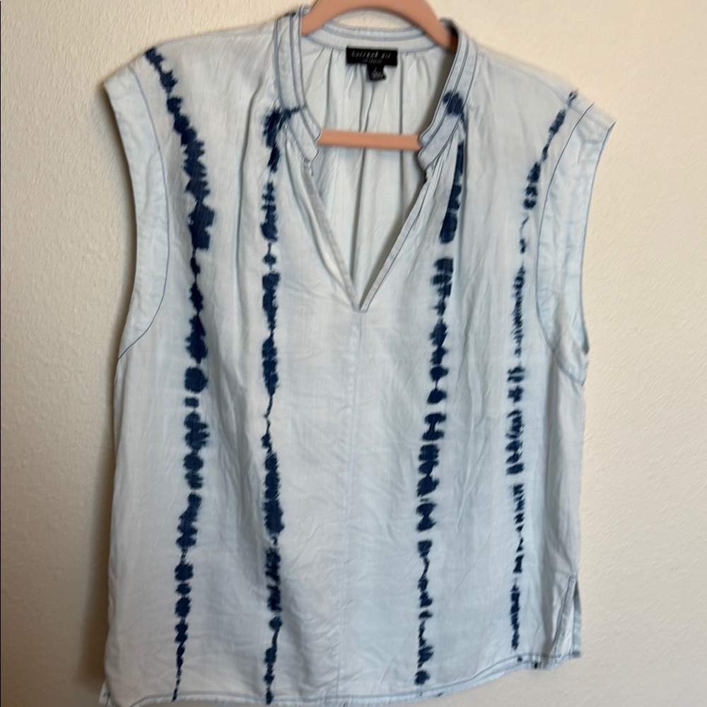 Current Air Blue Sleeveless Blouse with Mandarin Collar